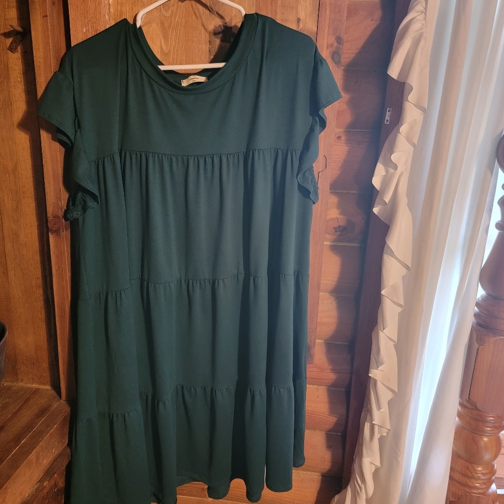 Dress ruffle